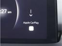 【スマートフォン連携】車内で様々な機能が利用できます。Apple CarPlayではiPhoneの機能(通話、音楽、マップなど)が、Android Autoでは通話、音楽、マップなどが利用可能です。