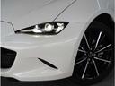 マツダディーラーでは「マツダ認定U-CAR」という基準を設け、車選びに詳しくないお客様でも「安心して選べる」をご提供しています。初年度登録からは年以内、7万km以内、修復歴無しのマツダ車が対象です