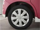 【ホイールキャップ】車に良く似合う純正ホイールキャップが装備されています。各種社外アルミホイールや、スタッドレスタイヤも取扱いしております。是非ご相談ください。