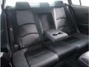 【リアシート】使用感も少なく清潔感がありコンディション良好なシート状態です。シートクリーニングもバッチリ、大人でも快適に乗っていただけます。