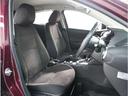 【清潔感のある運転席&助手席】隅々までクリーニングの行き届いた運転席&助手席。目立ったシミや汚れ等もございません。快適なドライブをどうぞ。