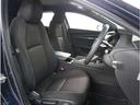 【清潔感のある運転席&助手席】隅々までクリーニングの行き届いた運転席&助手席。目立ったシミや汚れ等もございません。快適なドライブをどうぞ。