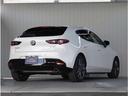 ＭＡＺＤＡ３ファストバック ２．０　２０Ｓ　プロアクティブ　ツーリング　セレクション　３６０°ビュー・モニター　純正ナビ　全周囲モニタ　レーダークルコン　ＬＥＤライト　禁煙　メモリーナビ　オートハイビーム　エアバッグ　ミュージックプレイヤー接続可　ＡＢＳ　キーフリー　ナビＴＶ　シートＨ（5枚目）