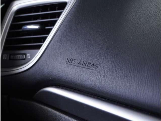 アクセラスポーツ １．５　１５Ｓ　４ＷＤ　ナビ　ＥＴＣ　バックカメラ　クル－ズコントロ－ル　ＮＡＶＩ　Ｒカメラ　ＡＷＤ　オートエアコン　ＡＢＳ　オートクルーズコントロール　ＥＴＣ　ワンオーナー　スマートシティブレーキサポート　ｉ－ｓｔｏｐ（56枚目）