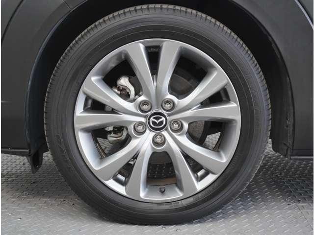 ＣＸ－３０ ２．０　２０Ｓ　Ｌパッケージ　黒革シート　３６０°ビュー・モニター　スマートブレーキ　本革シート　地デジ　クリソナ　アドバンストキー　ＤＶＤ　ＴＶ　横滑り防止装置　ＬＥＤヘッドライト　シートヒーター　パワーシート　ＥＴＣ　禁煙（11枚目）