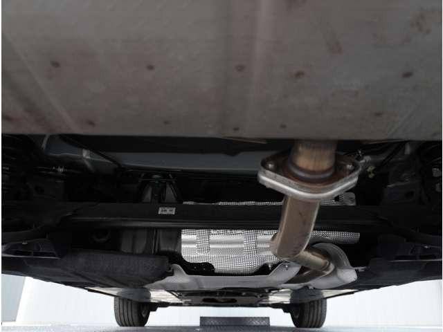 ＣＸ－３０ ２．０　２０Ｓ　Ｌパッケージ　黒革シート　３６０°ビュー・モニター　スマートブレーキ　本革シート　地デジ　クリソナ　アドバンストキー　ＤＶＤ　ＴＶ　横滑り防止装置　ＬＥＤヘッドライト　シートヒーター　パワーシート　ＥＴＣ　禁煙（23枚目）