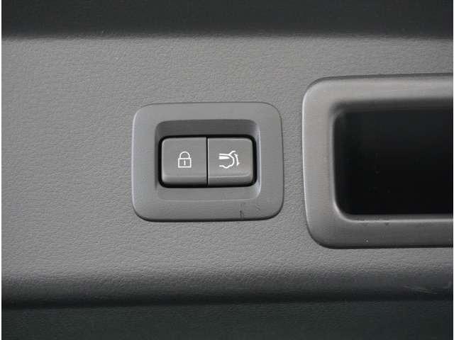 ＣＸ－３０ ２．０　２０Ｓ　Ｌパッケージ　黒革シート　３６０°ビュー・モニター　スマートブレーキ　本革シート　地デジ　クリソナ　アドバンストキー　ＤＶＤ　ＴＶ　横滑り防止装置　ＬＥＤヘッドライト　シートヒーター　パワーシート　ＥＴＣ　禁煙（30枚目）