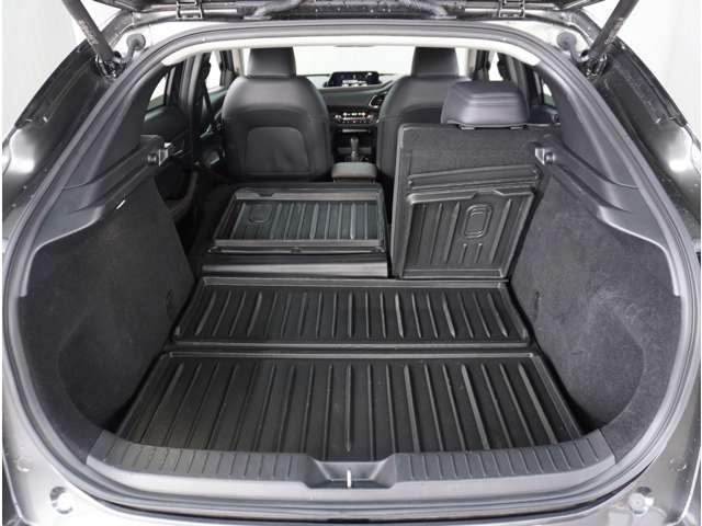 ＣＸ－３０ ２．０　２０Ｓ　Ｌパッケージ　黒革シート　３６０°ビュー・モニター　スマートブレーキ　本革シート　地デジ　クリソナ　アドバンストキー　ＤＶＤ　ＴＶ　横滑り防止装置　ＬＥＤヘッドライト　シートヒーター　パワーシート　ＥＴＣ　禁煙（32枚目）