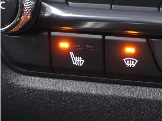 ＣＸ－３０ ２．０　２０Ｓ　Ｌパッケージ　黒革シート　３６０°ビュー・モニター　スマートブレーキ　本革シート　地デジ　クリソナ　アドバンストキー　ＤＶＤ　ＴＶ　横滑り防止装置　ＬＥＤヘッドライト　シートヒーター　パワーシート　ＥＴＣ　禁煙（59枚目）