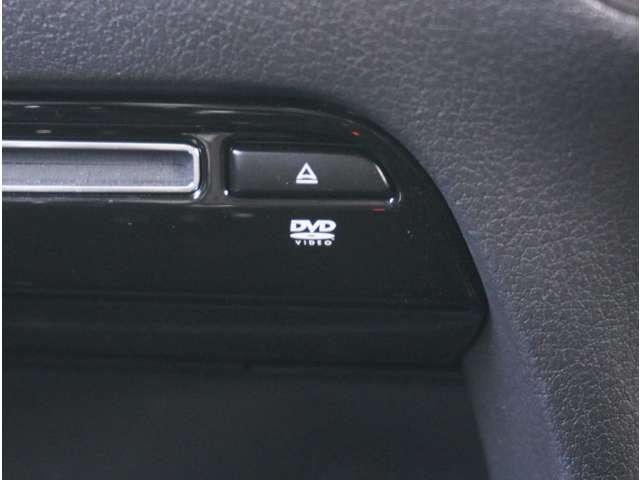 ＣＸ－３０ ２．０　２０Ｓ　Ｌパッケージ　黒革シート　３６０°ビュー・モニター　スマートブレーキ　本革シート　地デジ　クリソナ　アドバンストキー　ＤＶＤ　ＴＶ　横滑り防止装置　ＬＥＤヘッドライト　シートヒーター　パワーシート　ＥＴＣ　禁煙（61枚目）