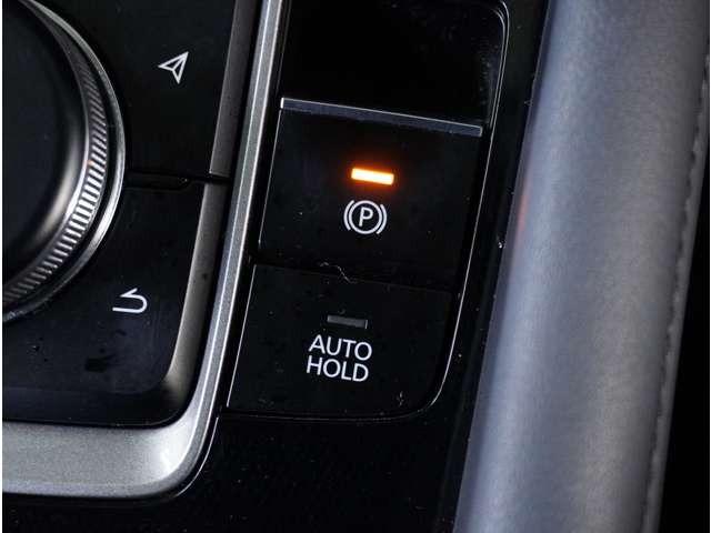 �y�d���p�[�L���O�u���[�L�z��ň��������̃T�C�h�u���[�L�⑫���ݎ��̃T�C�h�u���[�L�̑���ƂȂ���̂ŁA�w��̊ȒP����Ńp�[�L���O�u���[�L���쓮��������������肷�邱�Ƃ��\�ł��B