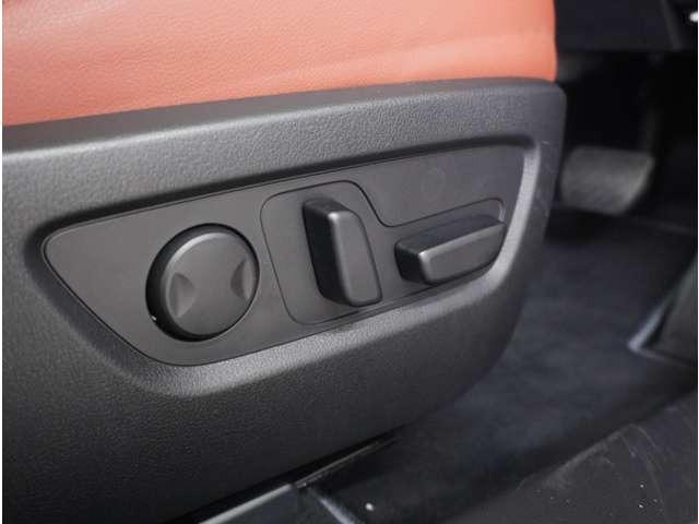 ＣＸ－３０ １．８　ＸＤ　レトロ　スポーツ　エディション　ディーゼルター　ＢＯＳＥ　３６０°ビュー・モニター　ナビ　フルセグ　ＬＥＤヘッドランプ　電動シート　禁煙　シートヒーター　アイドリングストップ　クリアランスソナー　バックカメラ　イモビライザー　メモリーナビ（27枚目）