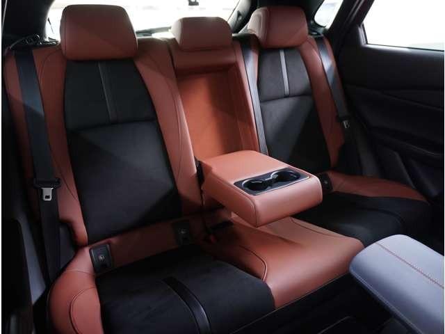 ＣＸ－３０ １．８　ＸＤ　レトロ　スポーツ　エディション　ディーゼルター　ＢＯＳＥ　３６０°ビュー・モニター　ナビ　フルセグ　ＬＥＤヘッドランプ　電動シート　禁煙　シートヒーター　アイドリングストップ　クリアランスソナー　バックカメラ　イモビライザー　メモリーナビ（28枚目）