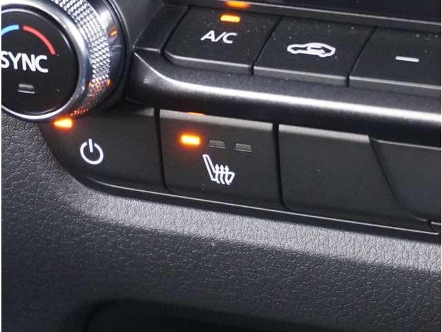 ＣＸ－３０ １．８　ＸＤ　レトロ　スポーツ　エディション　ディーゼルター　ＢＯＳＥ　３６０°ビュー・モニター　ナビ　フルセグ　ＬＥＤヘッドランプ　電動シート　禁煙　シートヒーター　アイドリングストップ　クリアランスソナー　バックカメラ　イモビライザー　メモリーナビ（61枚目）