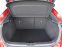 【ラゲッジスペース】広くて沢山の荷物を積み込めるラゲッジスペース。レジャーやアウトドアにぴったり。