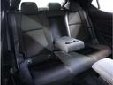 【リアシート】使用感も少なく清潔感がありコンディション良好なシート状態です。シートクリーニングもバッチリ、大人でも快適に乗っていただけます。