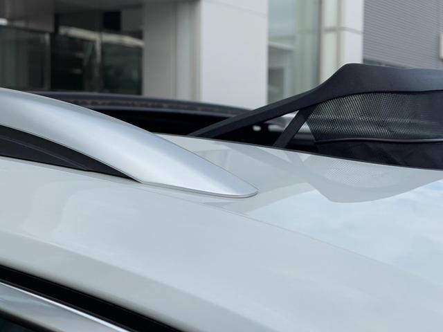 ティグアン ＴＳＩ　Ｒライン　認定中古車・電動パノラマサンルーフ・Ｈａｒｍａｎ　ｋａｒｄｏｎオーディオ・レザーシート・電動シート・ＤＣＣ・マトリックスＬＥＤヘッドライト・ＡＣＣ・２０インチアルミ・デジタルメーター・ワンオーナー（16枚目）