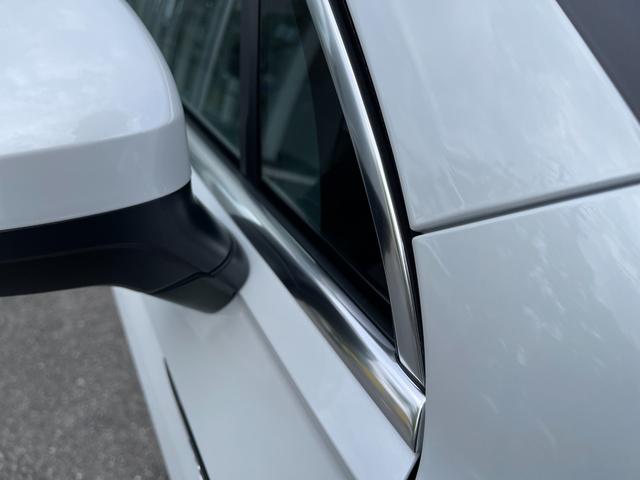 ティグアン ＴＳＩ　Ｒライン　認定中古車・電動パノラマサンルーフ・Ｈａｒｍａｎ　ｋａｒｄｏｎオーディオ・レザーシート・電動シート・ＤＣＣ・マトリックスＬＥＤヘッドライト・ＡＣＣ・２０インチアルミ・デジタルメーター・ワンオーナー（17枚目）