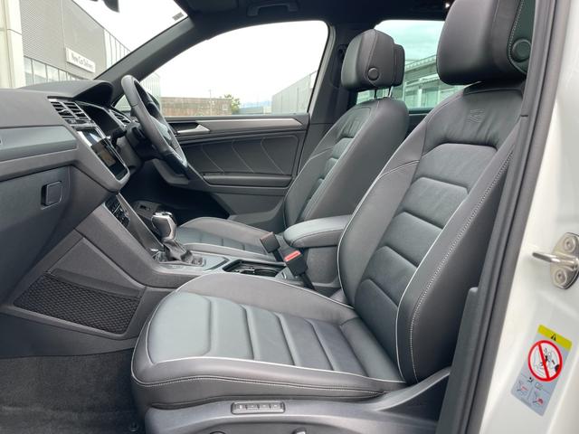 ティグアン ＴＳＩ　Ｒライン　認定中古車・電動パノラマサンルーフ・Ｈａｒｍａｎ　ｋａｒｄｏｎオーディオ・レザーシート・電動シート・ＤＣＣ・マトリックスＬＥＤヘッドライト・ＡＣＣ・２０インチアルミ・デジタルメーター・ワンオーナー（29枚目）