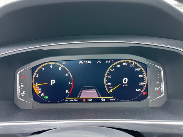 ティグアン ＴＳＩ　Ｒライン　認定中古車・電動パノラマサンルーフ・Ｈａｒｍａｎ　ｋａｒｄｏｎオーディオ・レザーシート・電動シート・ＤＣＣ・マトリックスＬＥＤヘッドライト・ＡＣＣ・２０インチアルミ・デジタルメーター・ワンオーナー（48枚目）