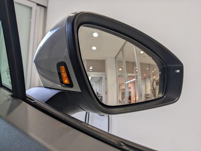 ID.4 ライト 新車保証継承付 禁煙車 LEDヘッドライト ACC レーンアシスト カープレイ バックカメラ 全周囲カメラ オートハイビーム ハーフレザーシート シートヒーター ID.light パーキングセンサー(20枚目)