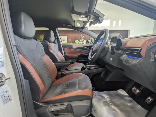 ID.4 ライト 新車保証継承付 禁煙車 LEDヘッドライト ACC レーンアシスト カープレイ バックカメラ 全周囲カメラ オートハイビーム ハーフレザーシート シートヒーター ID.light パーキングセンサー(34枚目)