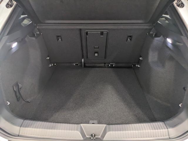 ID.4 ライト 新車保証継承付 禁煙車 LEDヘッドライト ACC レーンアシスト カープレイ バックカメラ 全周囲カメラ オートハイビーム ハーフレザーシート シートヒーター ID.light パーキングセンサー(37枚目)