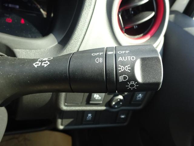 ノート e-パワーニスモ ★日産認定中古車★1年保証付き★ワンオーナー★禁煙車★メモリーナビ★アラウンドビューモニター★ETC★前純正ドライブレコーダ★後社外ドライブレコーダー★スマートルームミラー★LEDヘッドライト★(17枚目)