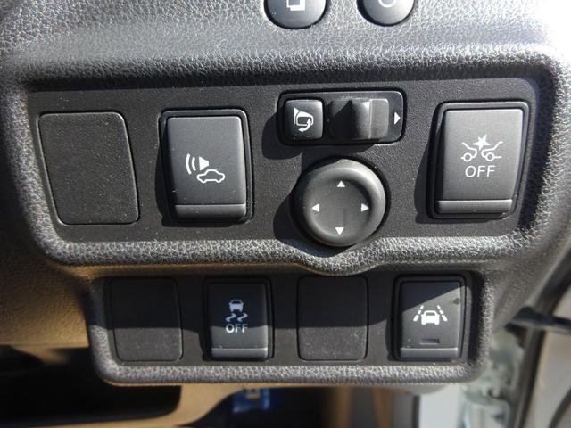 ノート e-パワーニスモ ★日産認定中古車★1年保証付き★ワンオーナー★禁煙車★メモリーナビ★アラウンドビューモニター★ETC★前純正ドライブレコーダ★後社外ドライブレコーダー★スマートルームミラー★LEDヘッドライト★(18枚目)