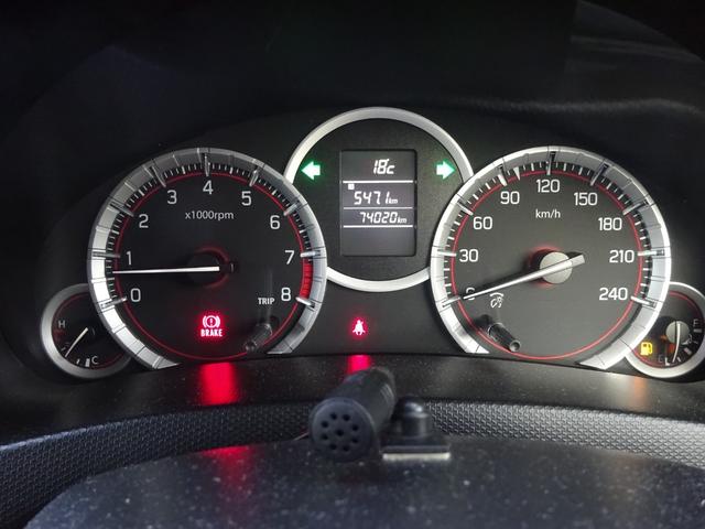 スイフトスポーツ ベースグレード ★1年保証付き★ワンオーナー★禁煙車★6速M/T★CDチューナー★HIDヘッドライト★オートライト★クルーズコントロール★(3枚目)