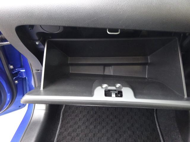 スイフトスポーツ ベースグレード ★1年保証付き★ワンオーナー★禁煙車★6速M/T★CDチューナー★HIDヘッドライト★オートライト★クルーズコントロール★(16枚目)