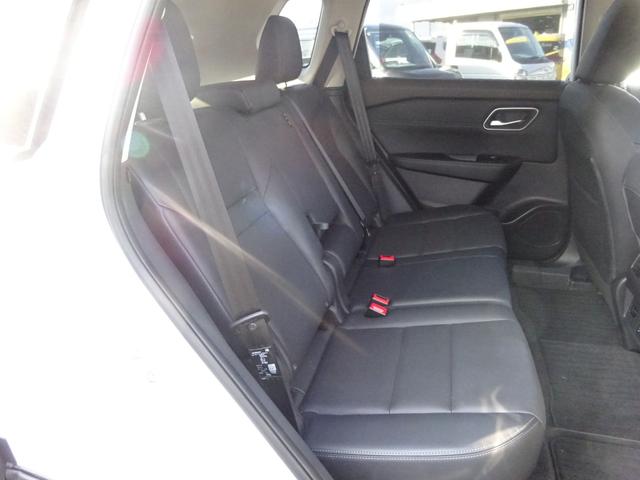エクストレイル G e-4ORCE ★日産認定中古車★1年保証付き★ワンオーナー★禁煙車★社用車アップ★日産コネクトナビ★アラウンドビューモニター★ETC2.0★パワーシート★シートヒータ★プロパイロット★スマートルームミラー★(32枚目)