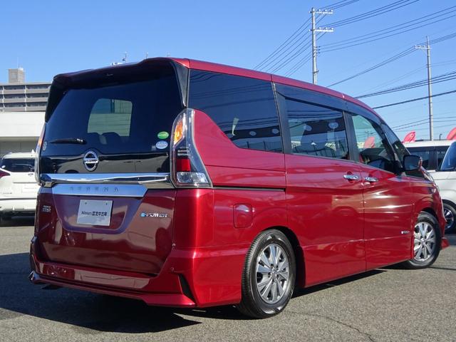 セレナ ｅ－パワー　ハイウェイスターＶ　★日産認定中古車★１年保証付き★ワンオーナー★禁煙車★９インチメモリーナビ★アラウンドビューモニター★ＥＴＣ★後席モニター★プロパイロット★パーキングアシスト★両側ハンズフリーオートスライドドア★（2枚目）