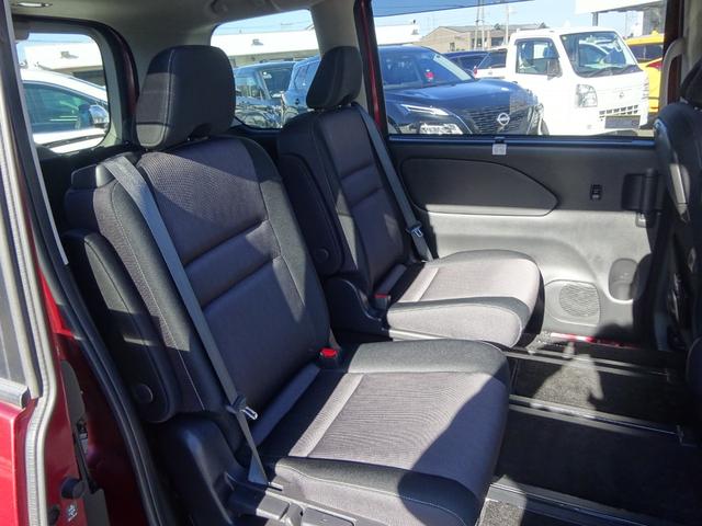 セレナ ｅ－パワー　ハイウェイスターＶ　★日産認定中古車★１年保証付き★ワンオーナー★禁煙車★９インチメモリーナビ★アラウンドビューモニター★ＥＴＣ★後席モニター★プロパイロット★パーキングアシスト★両側ハンズフリーオートスライドドア★（30枚目）
