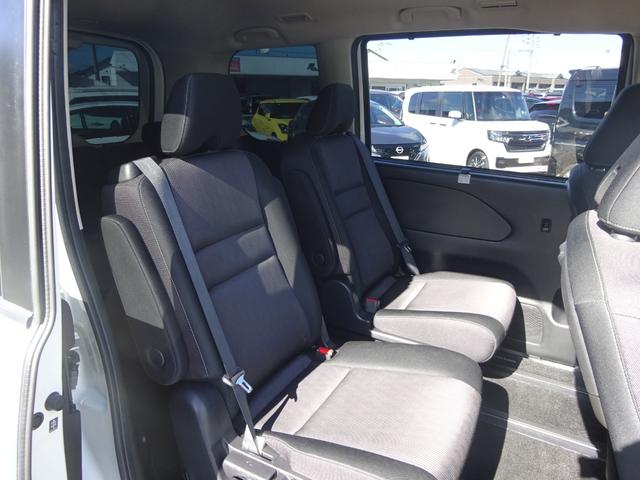 セレナ ｅ－パワー　ハイウェイスター　★日産認定中古車★１年保証付き★ワンオーナー★禁煙車★９インチメモリーナビ★アラウンドビューモニター★ＥＴＣ★プロパイロット★前ドライブレコーダー★両側ハンズフリーオートスライドドア★後席モニター★（26枚目）