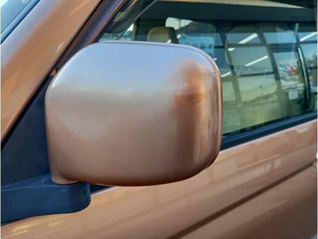 パジェロミニ ブルームエディションＶＲ　４ＷＤ／純正１５インチホイール／バックカメラ／ｃａｒｒｏｚｚｅｒｉａＡＶＩＣ－ＲＺ３０１メモリーナビ（20枚目）