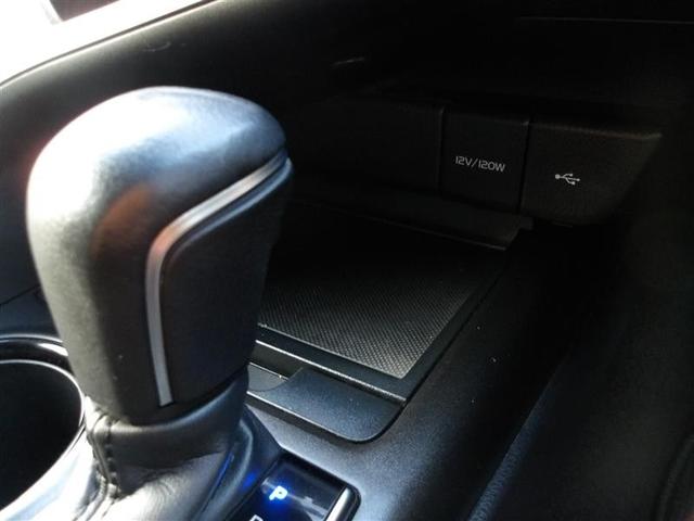 カムリ X フルセグ ミュージックプレイヤー接続可 バックカメラ 衝突被害軽減システム ETC ドラレコ LEDヘッドランプ ワンオーナー(11枚目)