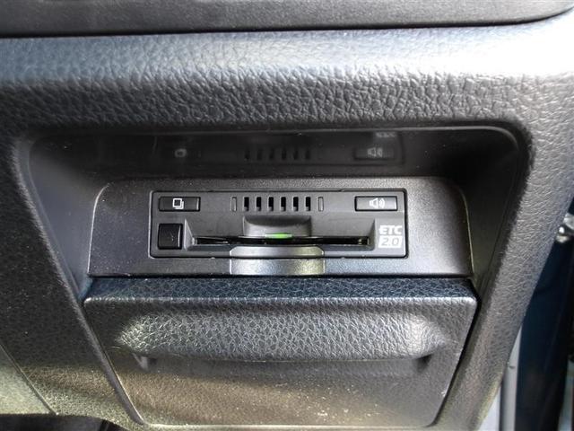 ノア Si ダブルバイビーII フルセグ メモリーナビ DVD再生 バックカメラ 衝突被害軽減システム ETC ドラレコ 両側電動スライド LEDヘッドランプ ウオークスルー 乗車定員7人 3列シート フルエアロ(17枚目)