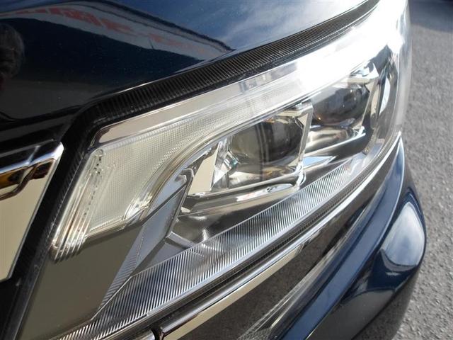 ノア Si ダブルバイビーII フルセグ メモリーナビ DVD再生 バックカメラ 衝突被害軽減システム ETC ドラレコ 両側電動スライド LEDヘッドランプ ウオークスルー 乗車定員7人 3列シート フルエアロ(29枚目)