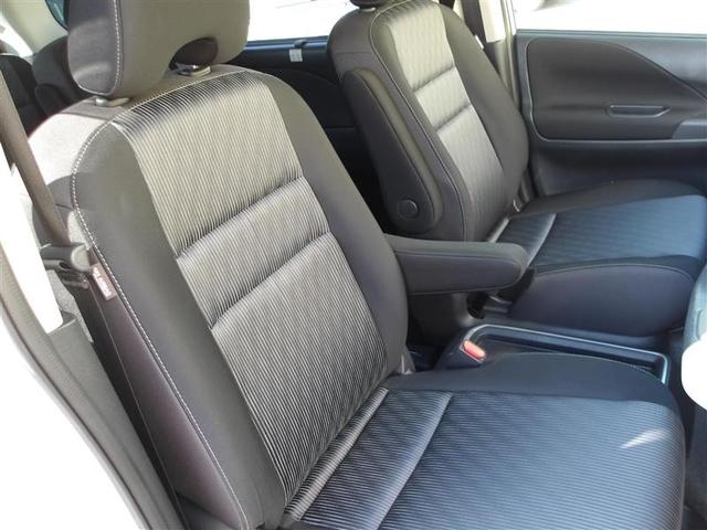 セレナ e-パワー ハイウェイスターV フルセグ メモリーナビ DVD再生 ミュージックプレイヤー接続可 後席モニター バックカメラ 衝突被害軽減システム ETC ドラレコ 両側電動スライド LEDヘッドランプ 乗車定員7人 3列シート(16枚目)