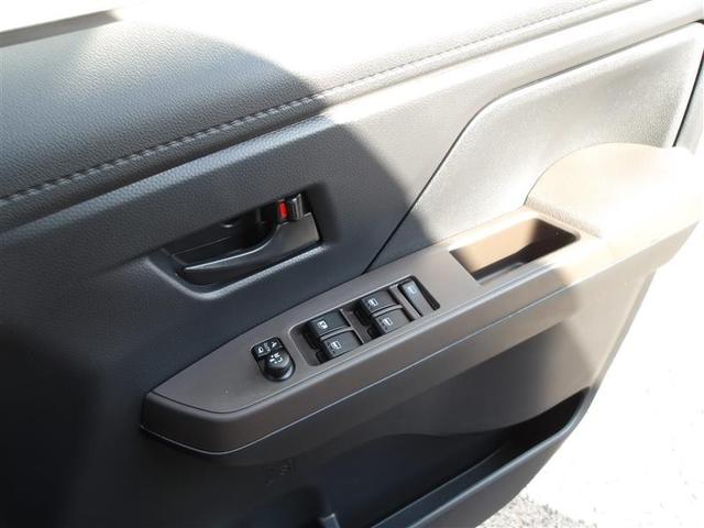 【クルマの状態を徹底検査して公開】中古車の総合評価や内外装の状態などをひと目で分かるよう、プロの検査員が実施した車両検査証明書をご用意しています。