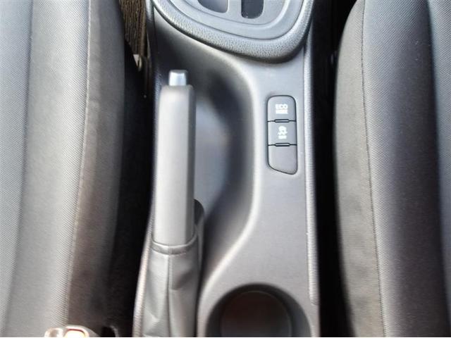 クルマの状態を詳細に記載した【車両検査証明書】を搭載したクルマもございます。