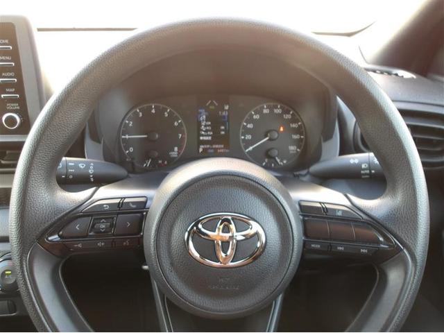 ドライバーに寄り添う快適な操作フィールをもたらすステアリングです。