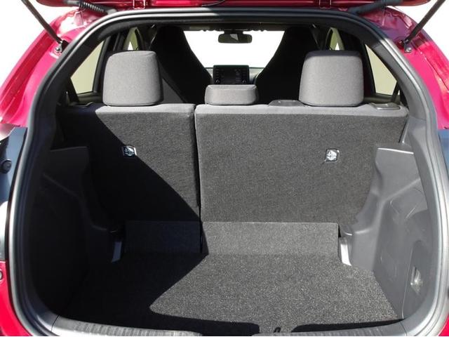 広々としたラゲージスペースを備えています。大きなものや長さのある荷物もしっかりと積み込めます。