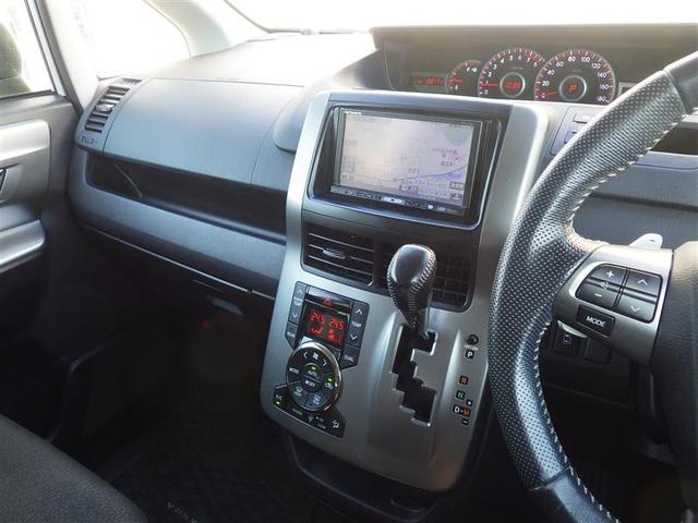 ヴォクシー ZS 煌III フルセグ メモリーナビ DVD再生 後席モニター バックカメラ ETC 両側電動スライド HIDヘッドライト ウオークスルー 乗車定員8人 3列シート(2枚目)