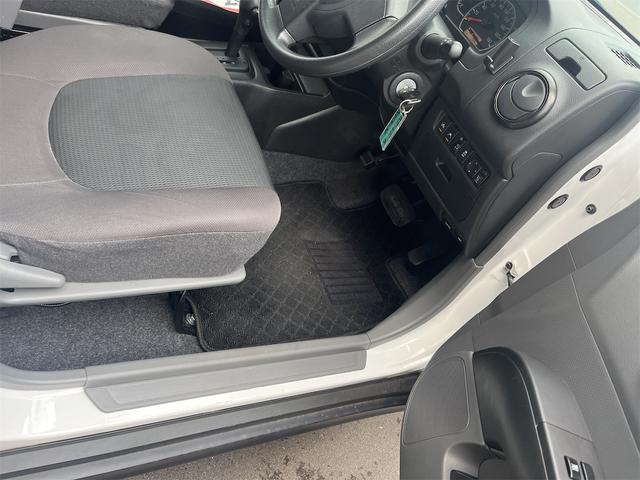 ＮＶ１５０ＡＤ ＶＥ　エマ－ジェンシ－ブレ－キ付　ナビ　パワーウインドウ　ＥＴＣ　Ｂｌｕｅｔｏｏｔｈ　ワンオーナー車　禁煙　車検令和８年６月まで　　キ－レス　パワステ　エアコン（9枚目）