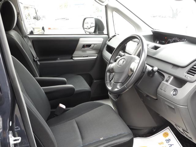 ZS 4WD 純正ナビTV バックカメラ 両側パワースライド(4枚目)