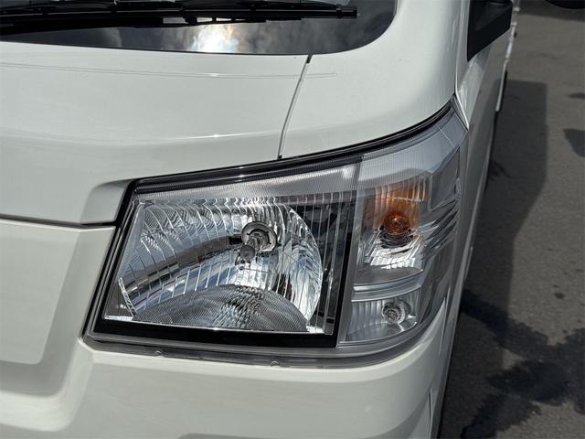 ハイゼットトラック 　中温冷凍車　ＣＶＴ　衝突被害軽減システム　クリアランスソナー　ＥＴＣ　バックカメラ　アイドリングストップ　オートライト　ＡＢＳ　ＥＳＣ　エアコン　パワーステアリング　運転席エアバッグ（32枚目）