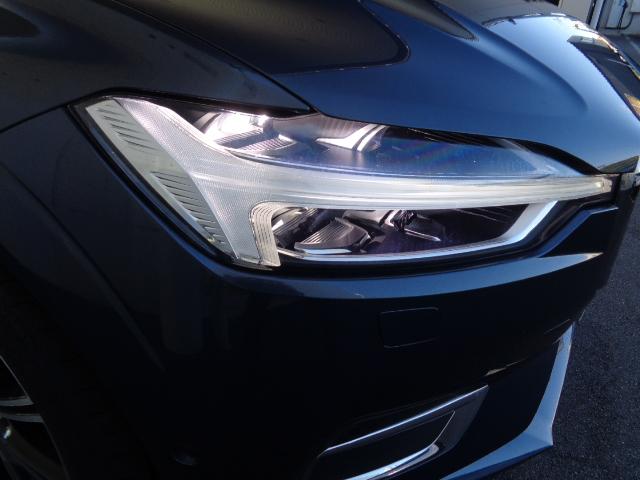 ＸＣ６０ Ｔ５　ＡＷＤ　インスクリプション　電子制御ＡＷＤシステム　パーフォレーテッド・ファインナッパレザー（フロント・ベンチレーション機能付）　ＨＤＤナビゲーションシステム　本革巻ステアリングホイール（13枚目）