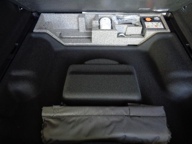 ＸＣ６０ Ｔ５　ＡＷＤ　インスクリプション　電子制御ＡＷＤシステム　パーフォレーテッド・ファインナッパレザー（フロント・ベンチレーション機能付）　ＨＤＤナビゲーションシステム　本革巻ステアリングホイール（33枚目）